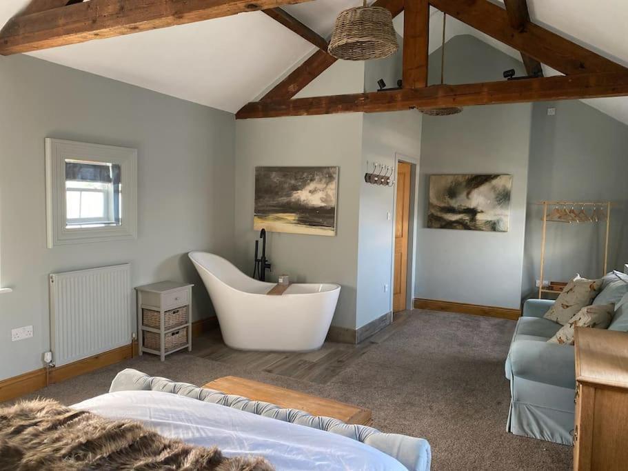 The Annex: 2 Bedroom Cottage, Countryside, Peaceful Getaway With Garden Исингволд Экстерьер фото